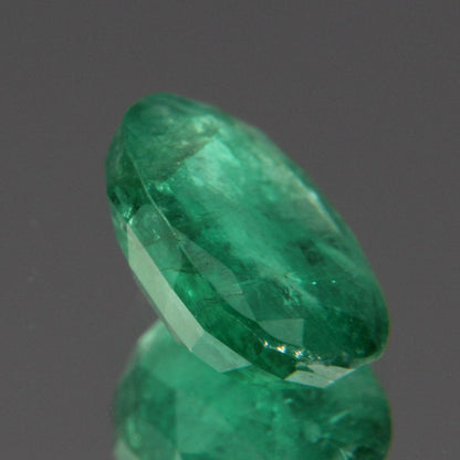 Emerald 2.11 ct