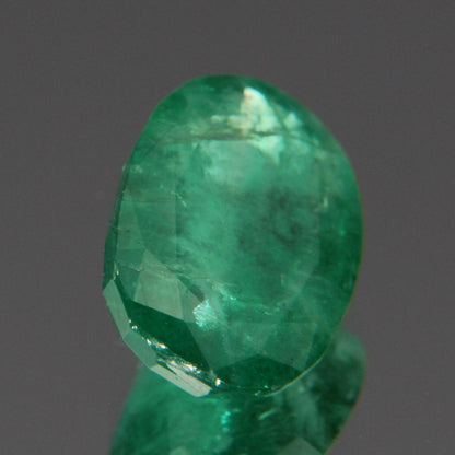 Emerald 2.11 ct