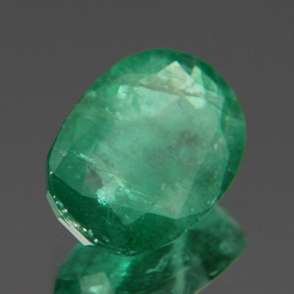 Emerald 2.11 ct