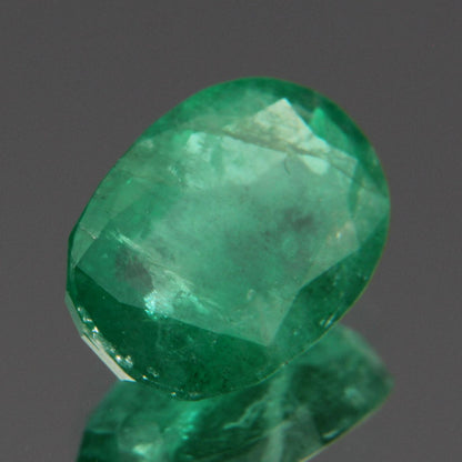 Emerald 2.11 ct