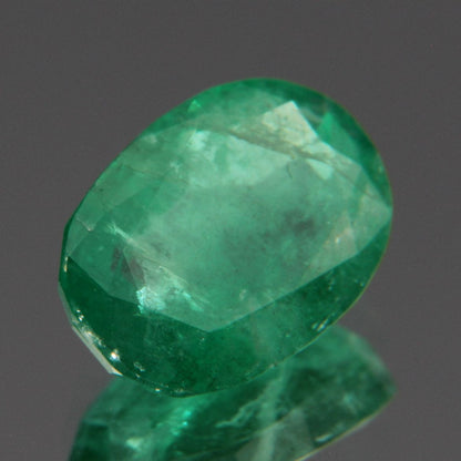 Emerald 2.11 ct