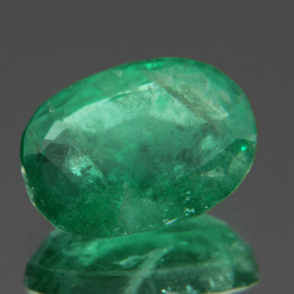 Emerald 2.11 ct