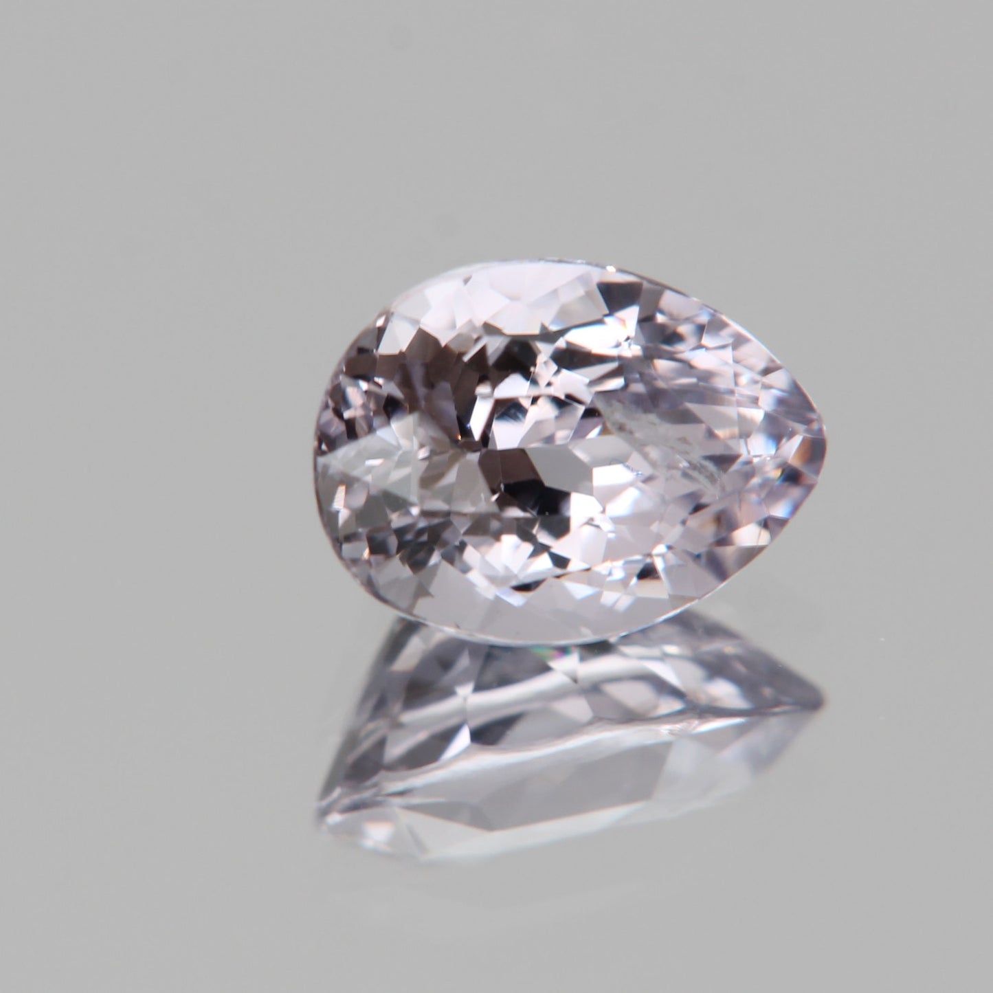 hellpinker Spinell 1.60ct