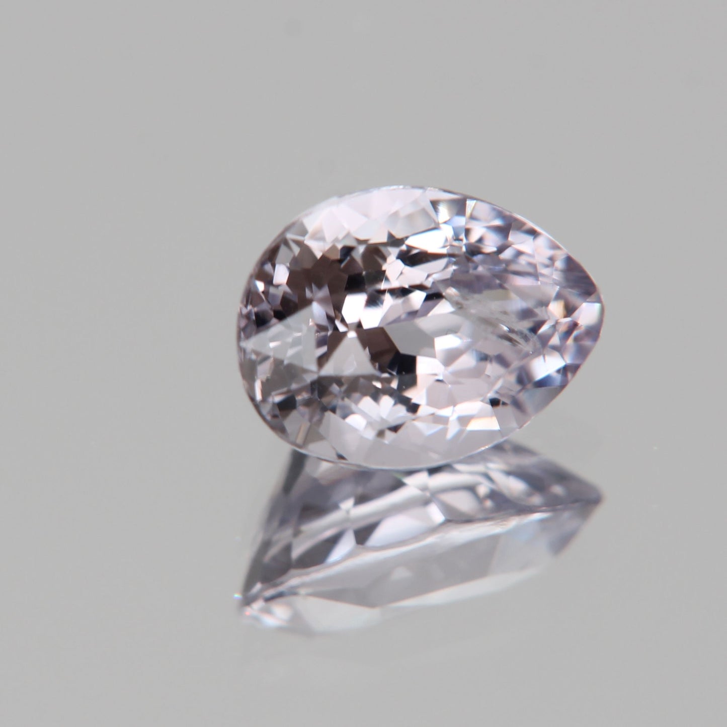 hellpinker Spinell 1.60ct