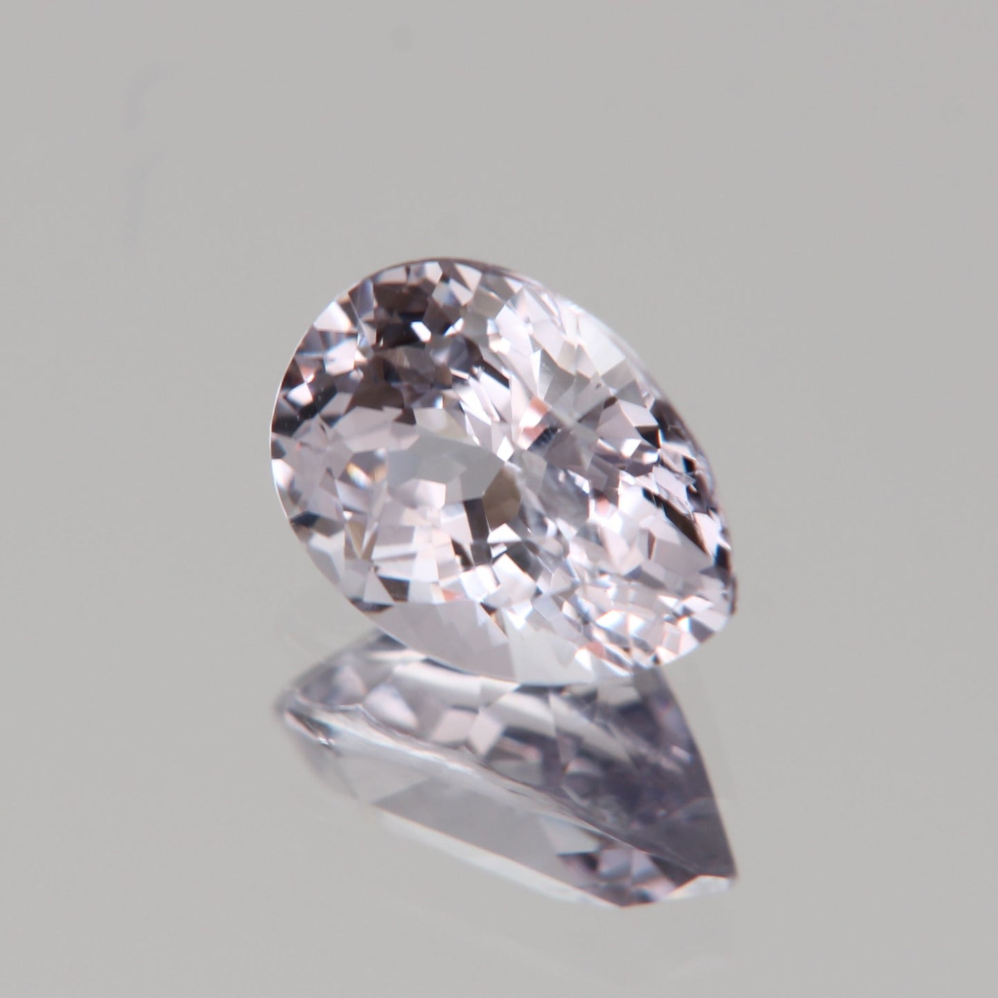 hellpinker Spinell 1.60ct