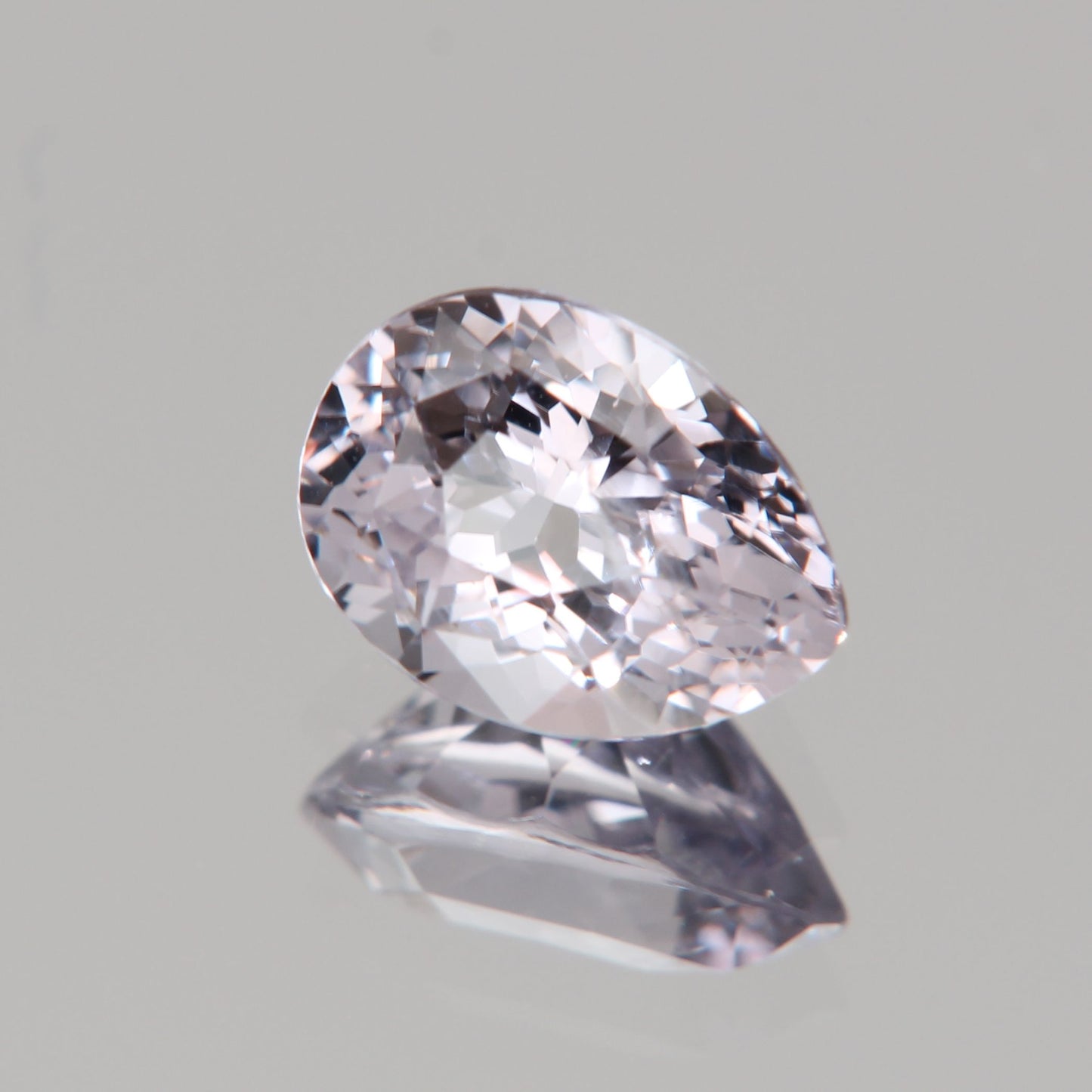 hellpinker Spinell 1.60ct
