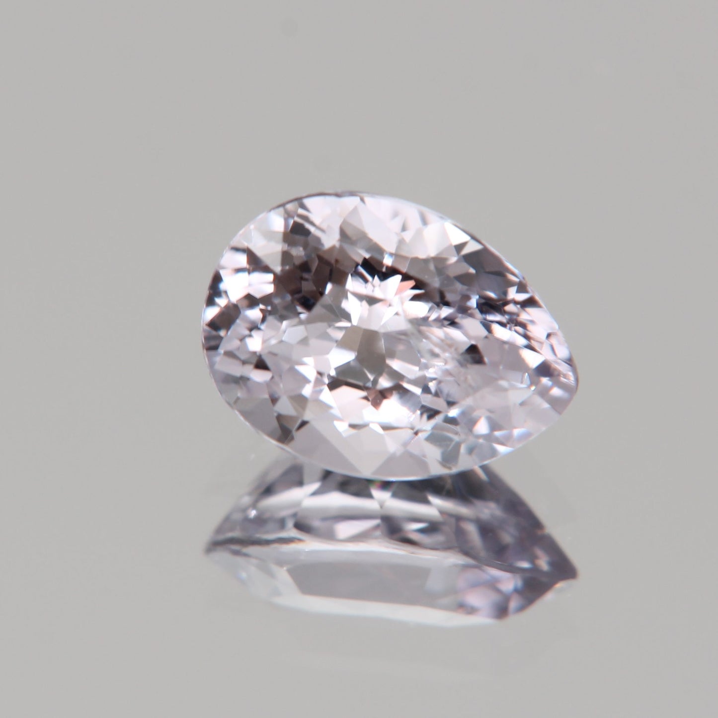 hellpinker Spinell 1.60ct