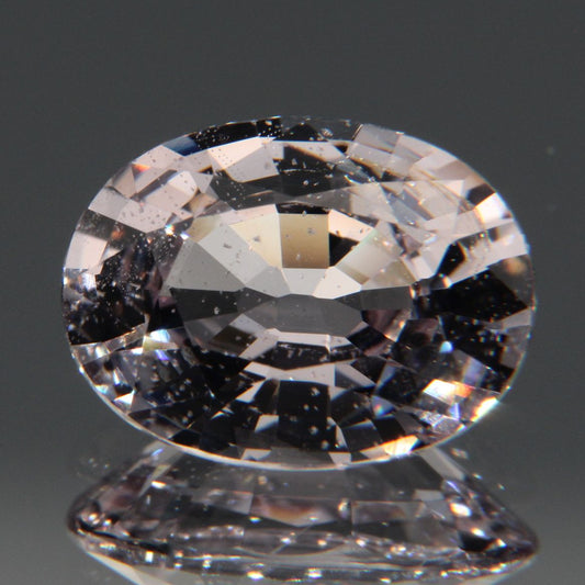 Hellvioletter Spinell 3.26ct
