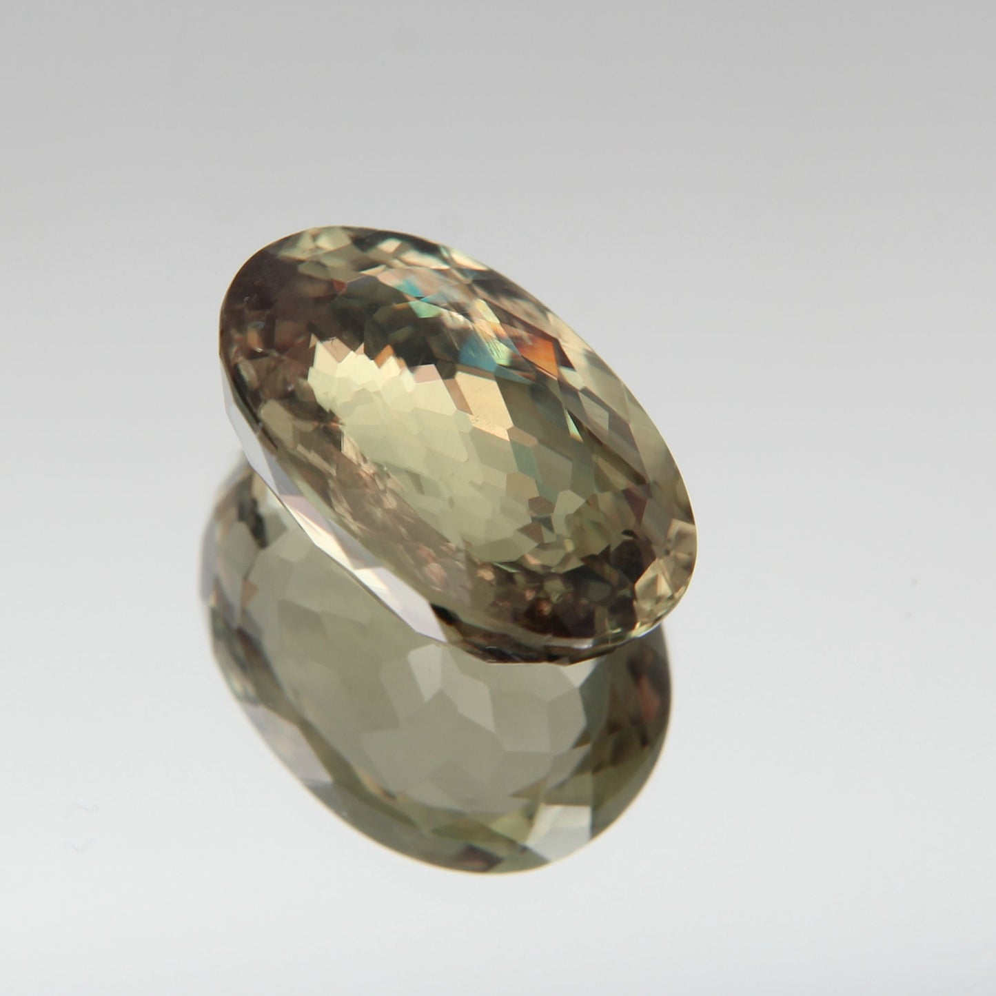 Diaspor (Sultanit) 7.03 ct