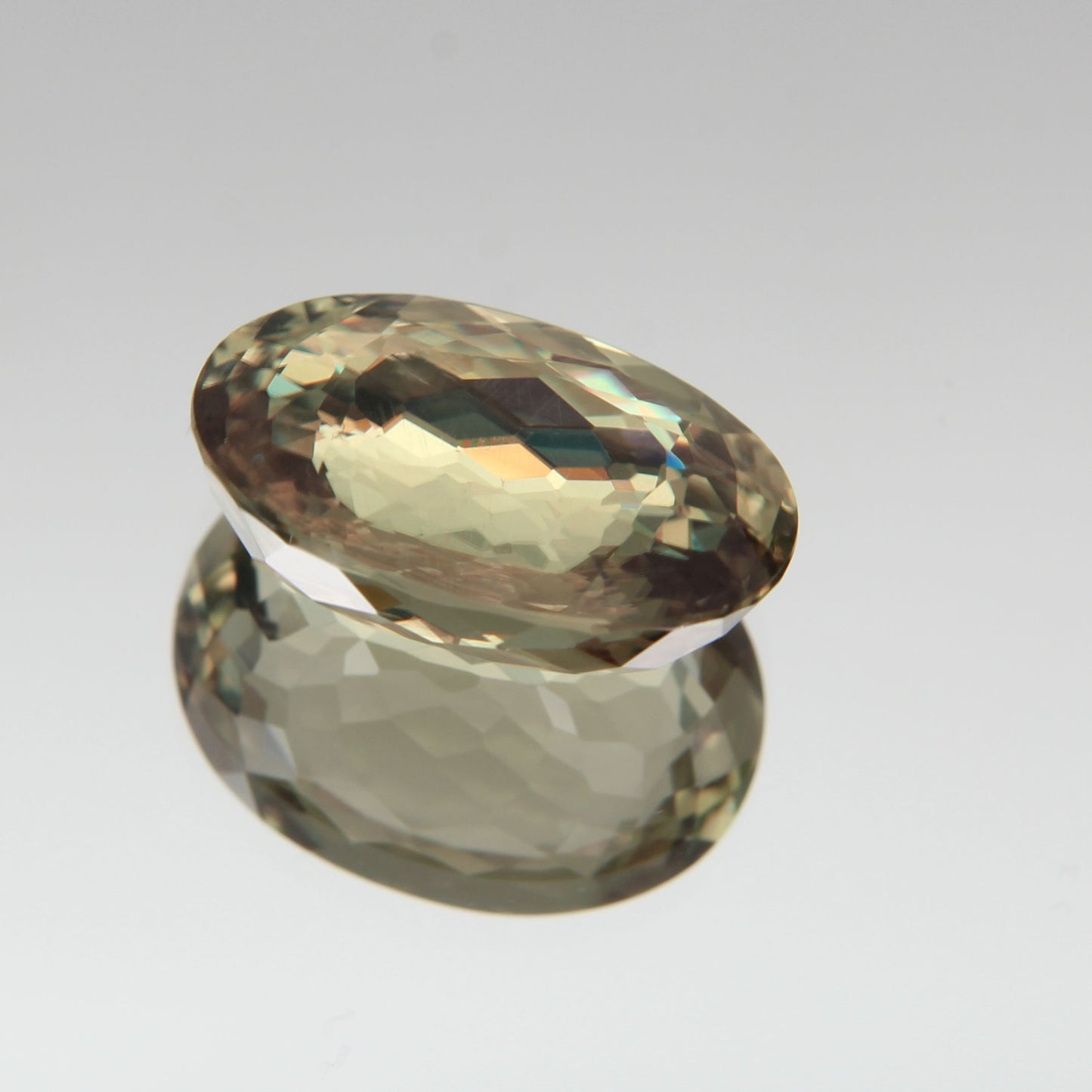 Diaspor (Sultanit) 7.03 ct