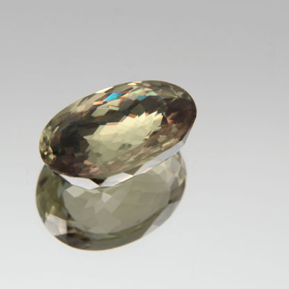 Diaspor (Sultanit) 7.03 ct