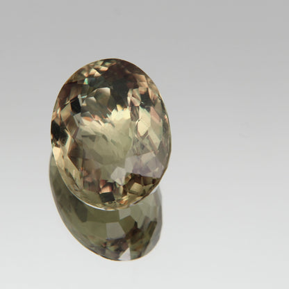 Diaspor (Sultanit) 7.03 ct