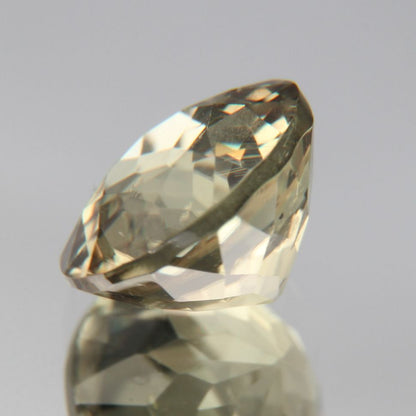Diaspor(Sultanit) 2.06ct