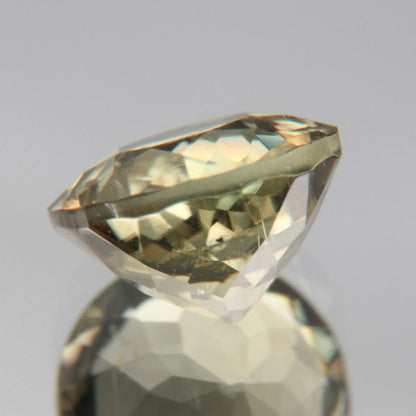 Diaspor(Sultanit) 2.06ct