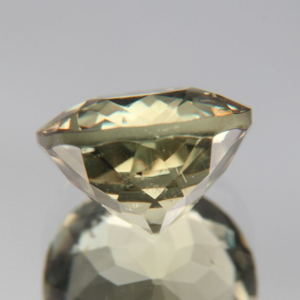 Diaspor(Sultanit) 2.06ct