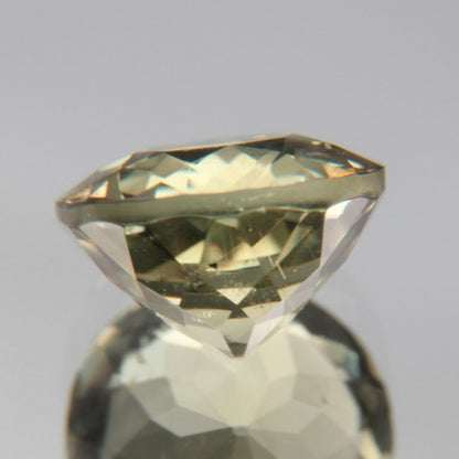 Diaspor(Sultanit) 2.06ct