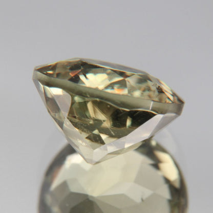 Diaspor(Sultanit) 2.06ct