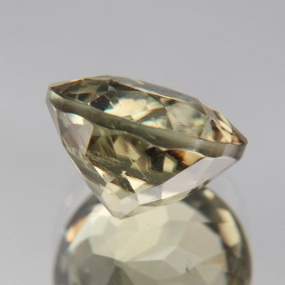 Diaspor(Sultanit) 2.06ct
