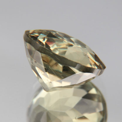 Diaspor(Sultanit) 2.06ct