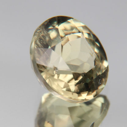 Diaspor(Sultanit) 2.06ct