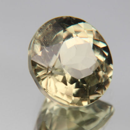 Diaspor(Sultanit) 2.06ct