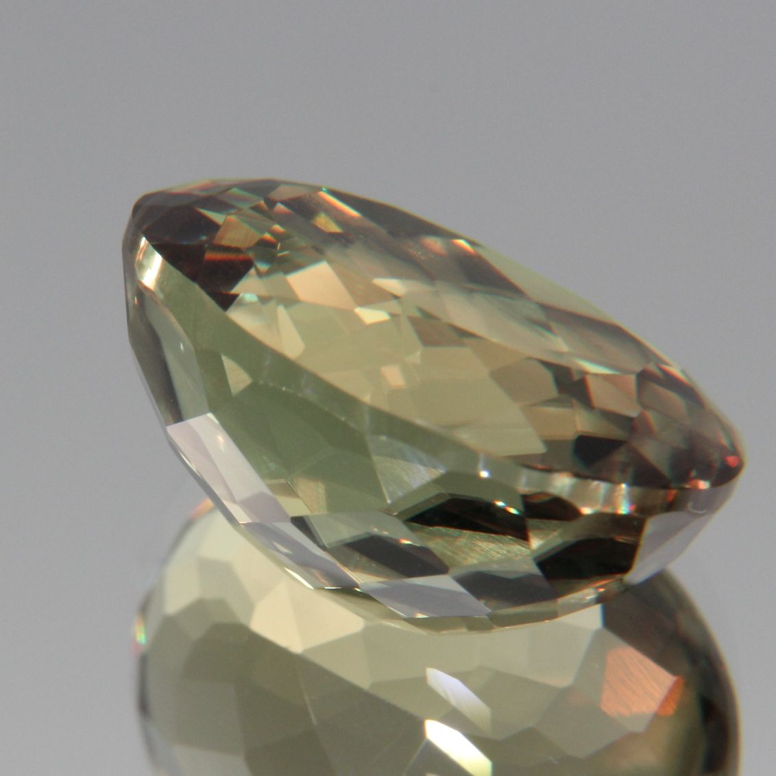 Diaspor 12.50 ct