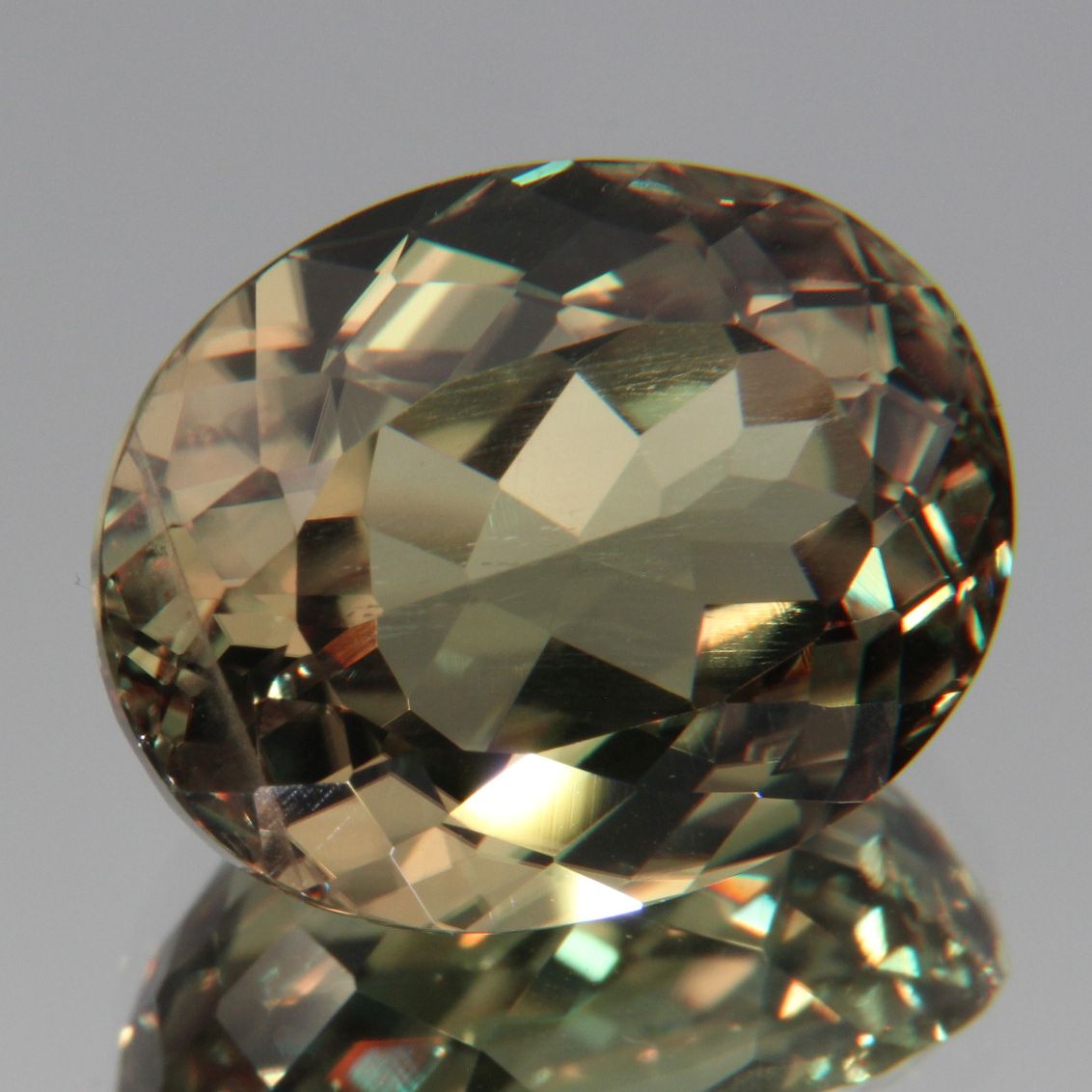Diaspor 12.50 ct