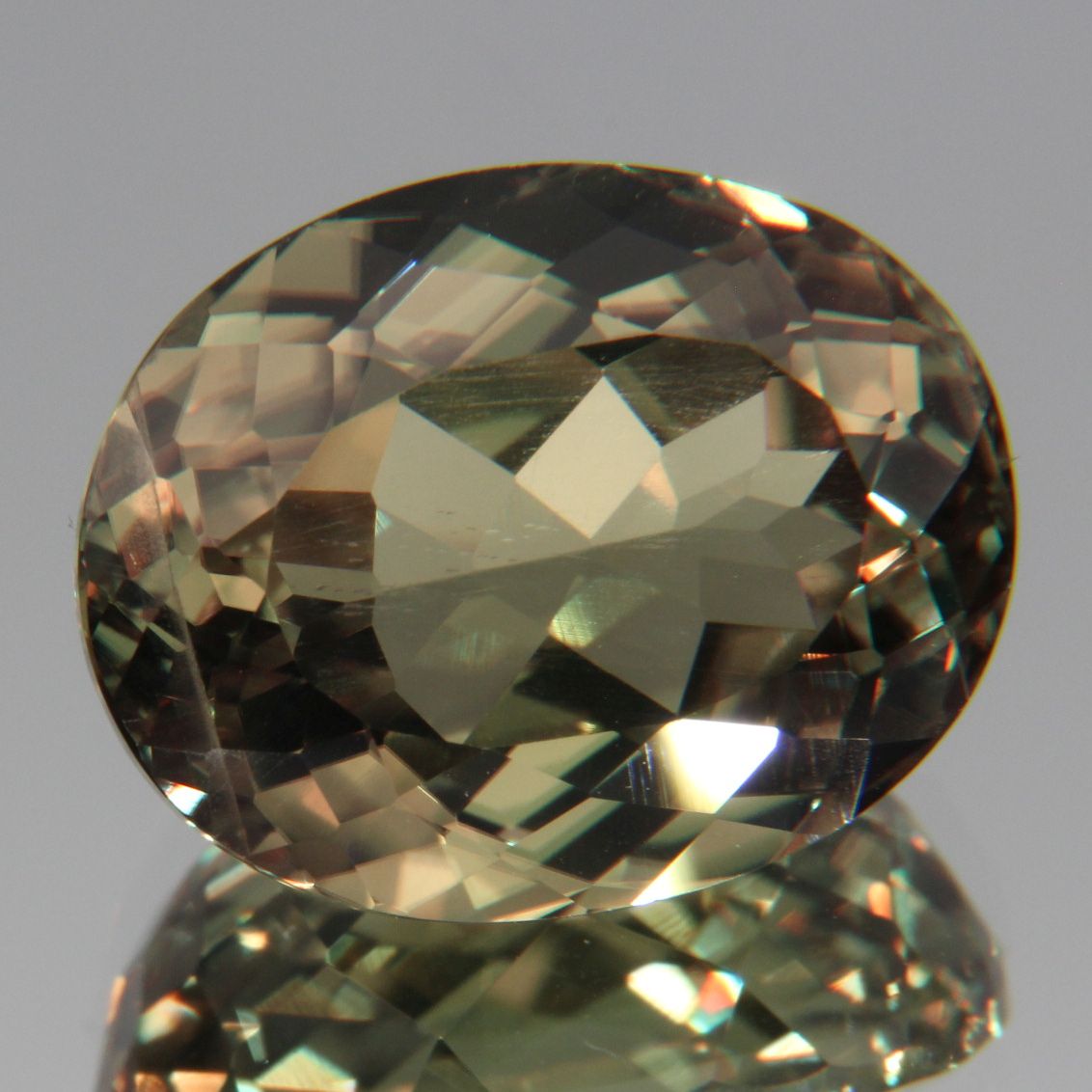Diaspor 12.50 ct