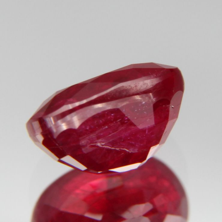 Taubenblutroter Rubin 1.03ct