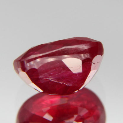 Taubenblutroter Rubin 1.03ct