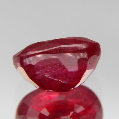 Taubenblutroter Rubin 1.03ct