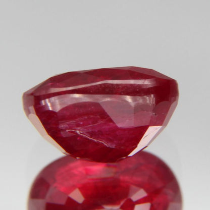 Taubenblutroter Rubin 1.03ct