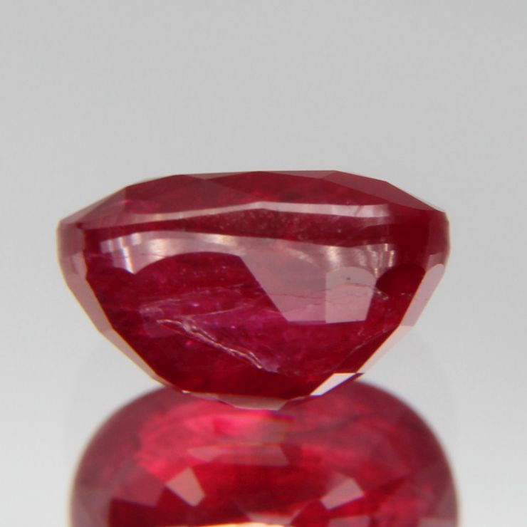 Taubenblutroter Rubin 1.03ct