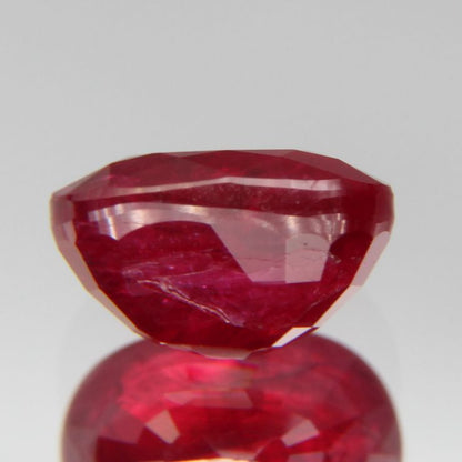 Taubenblutroter Rubin 1.03ct