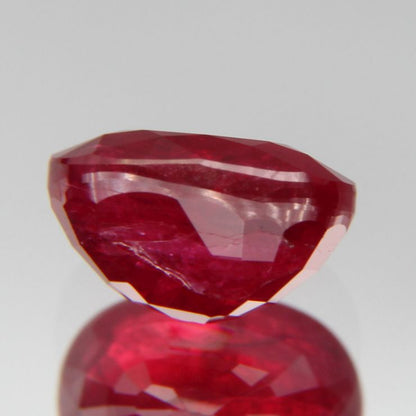 Taubenblutroter Rubin 1.03ct