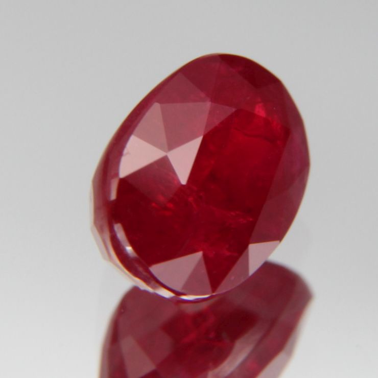 Taubenblutroter Rubin 1.03ct