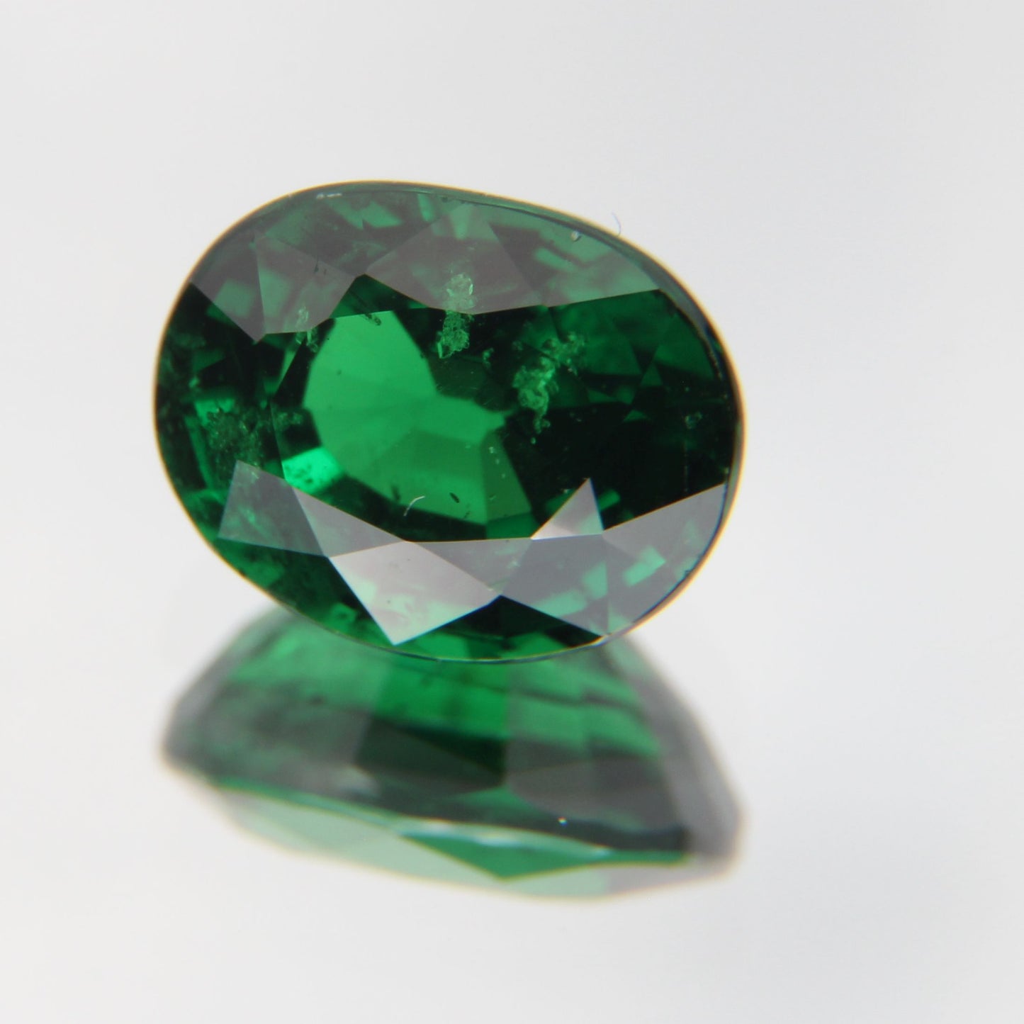 Tsavorit 1.05 ct