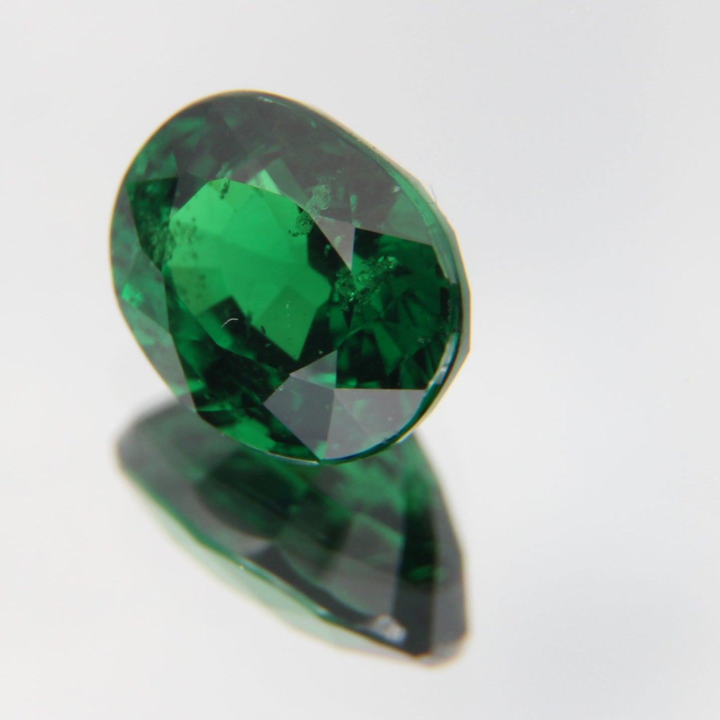 Tsavorit 1.05 ct