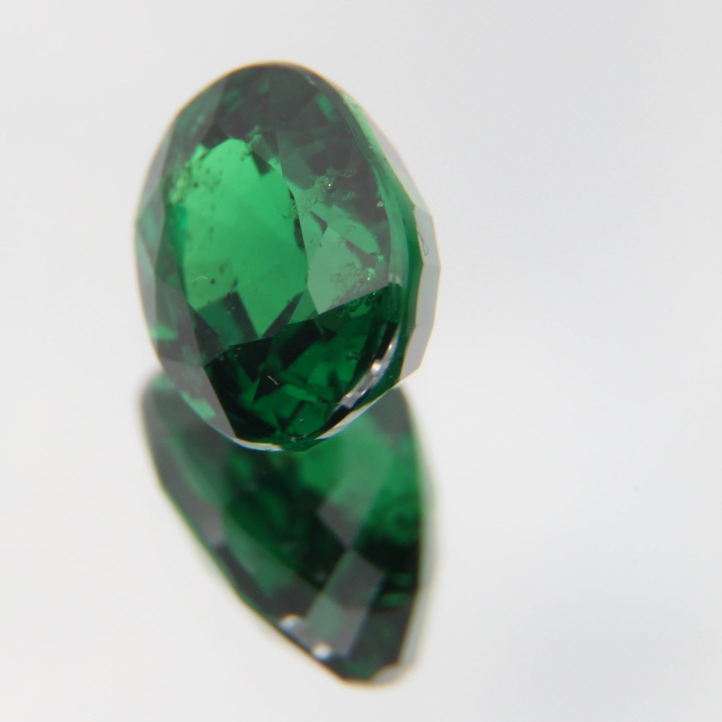 Tsavorit 1.05 ct