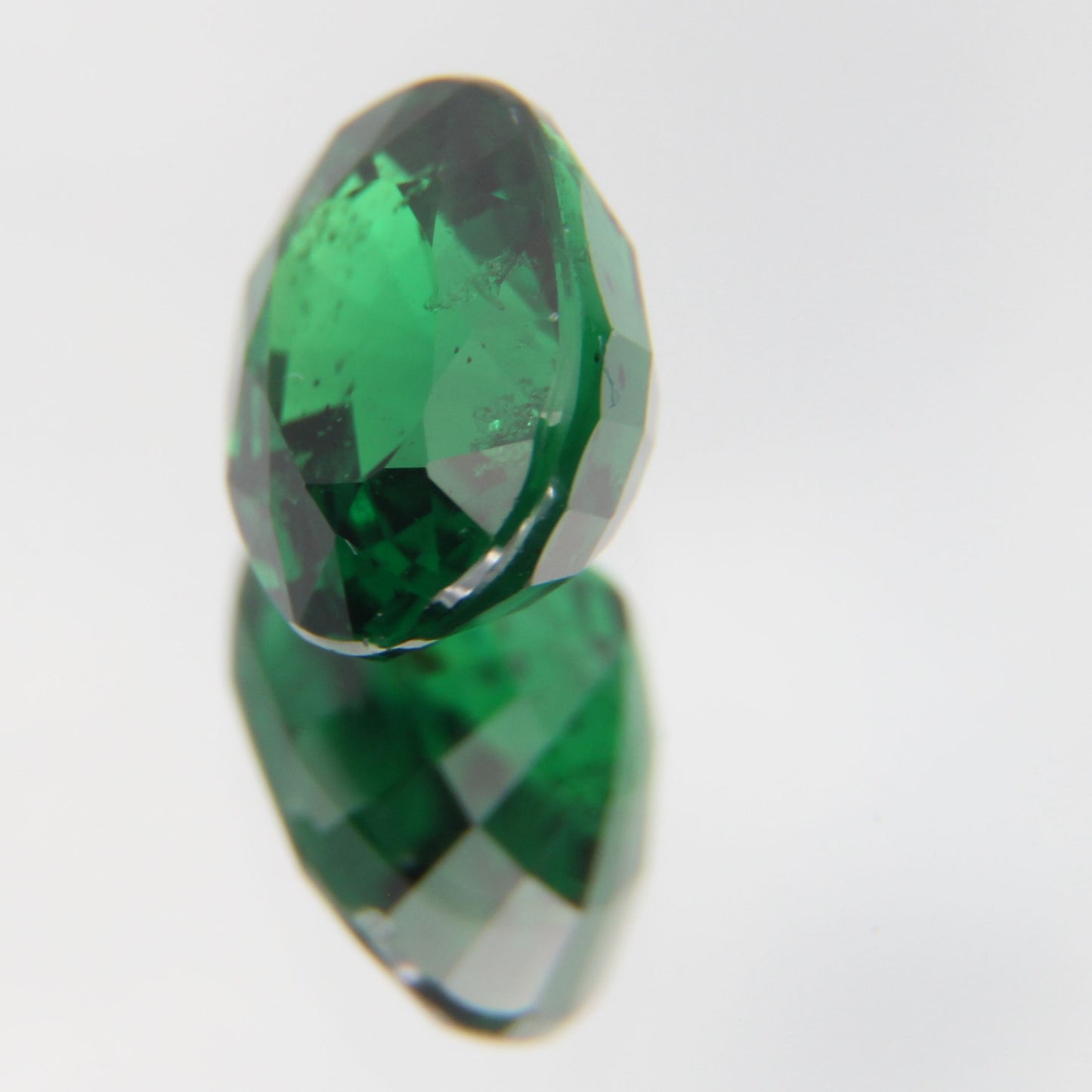 Tsavorit 1.05 ct
