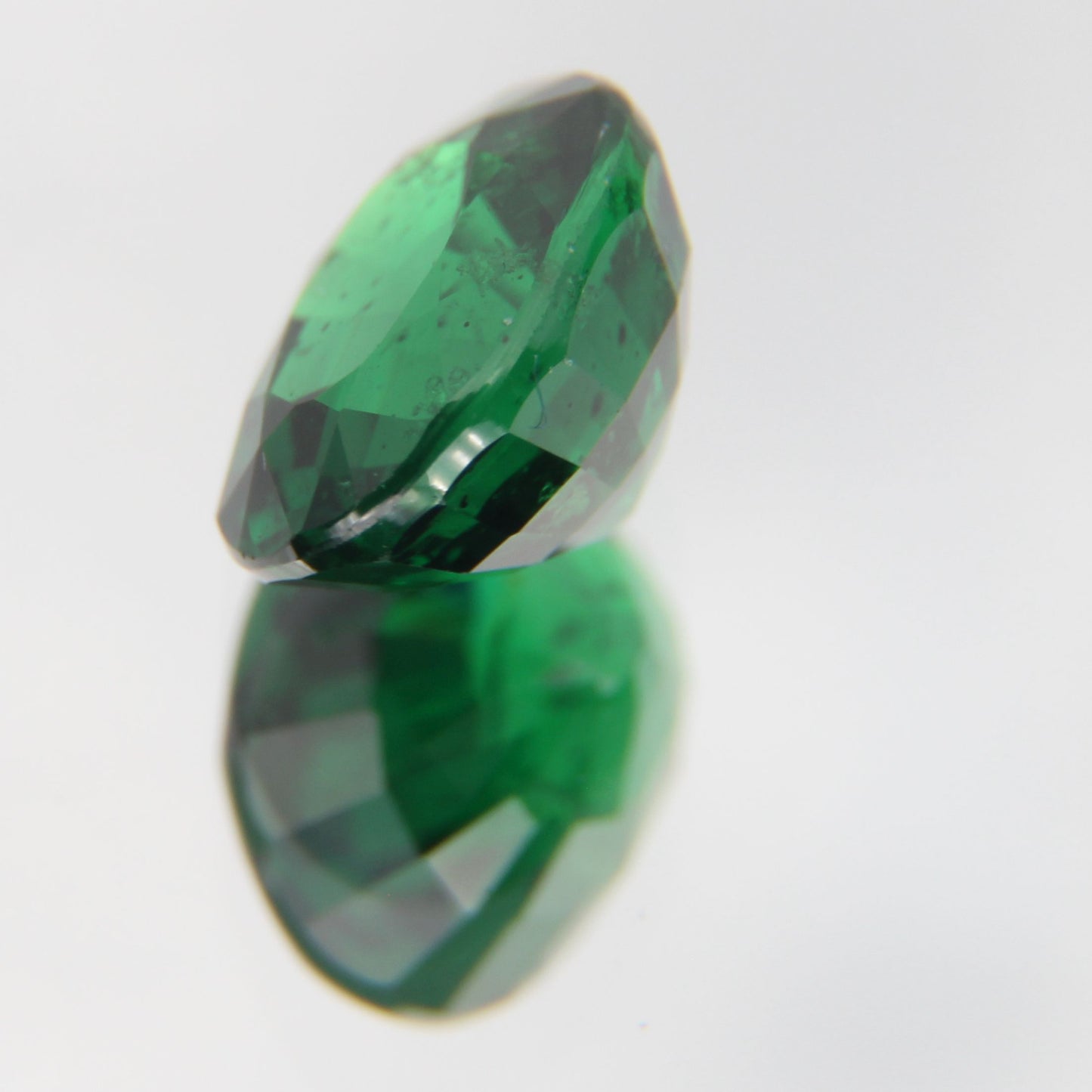 Tsavorit 1.05 ct