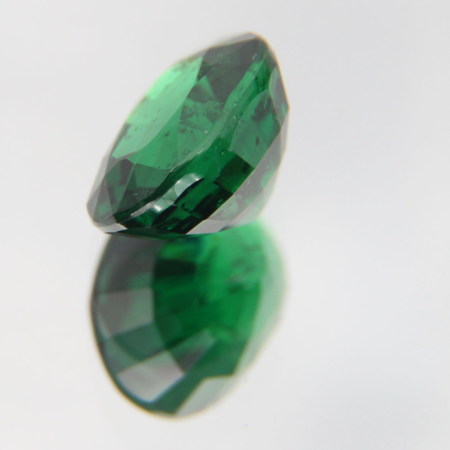 Tsavorit 1.05 ct