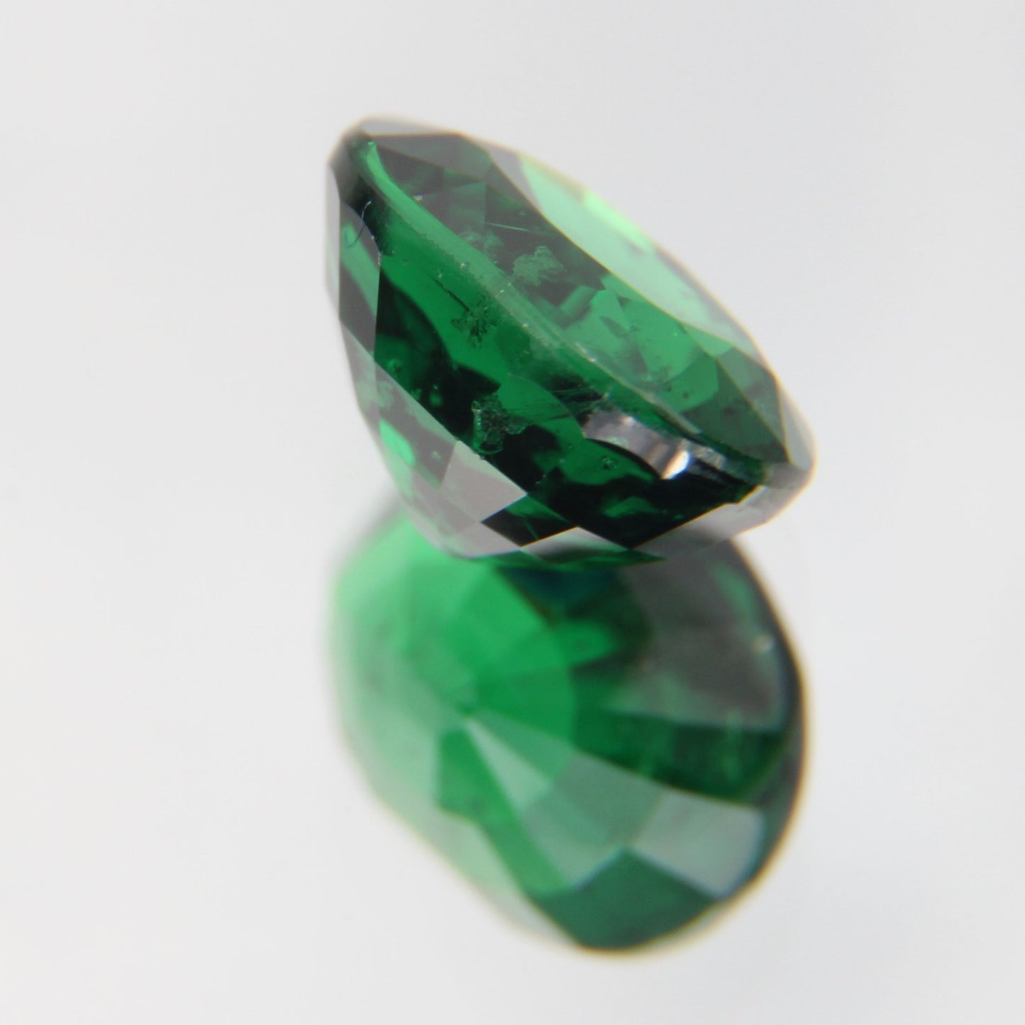 Tsavorit 1.05 ct