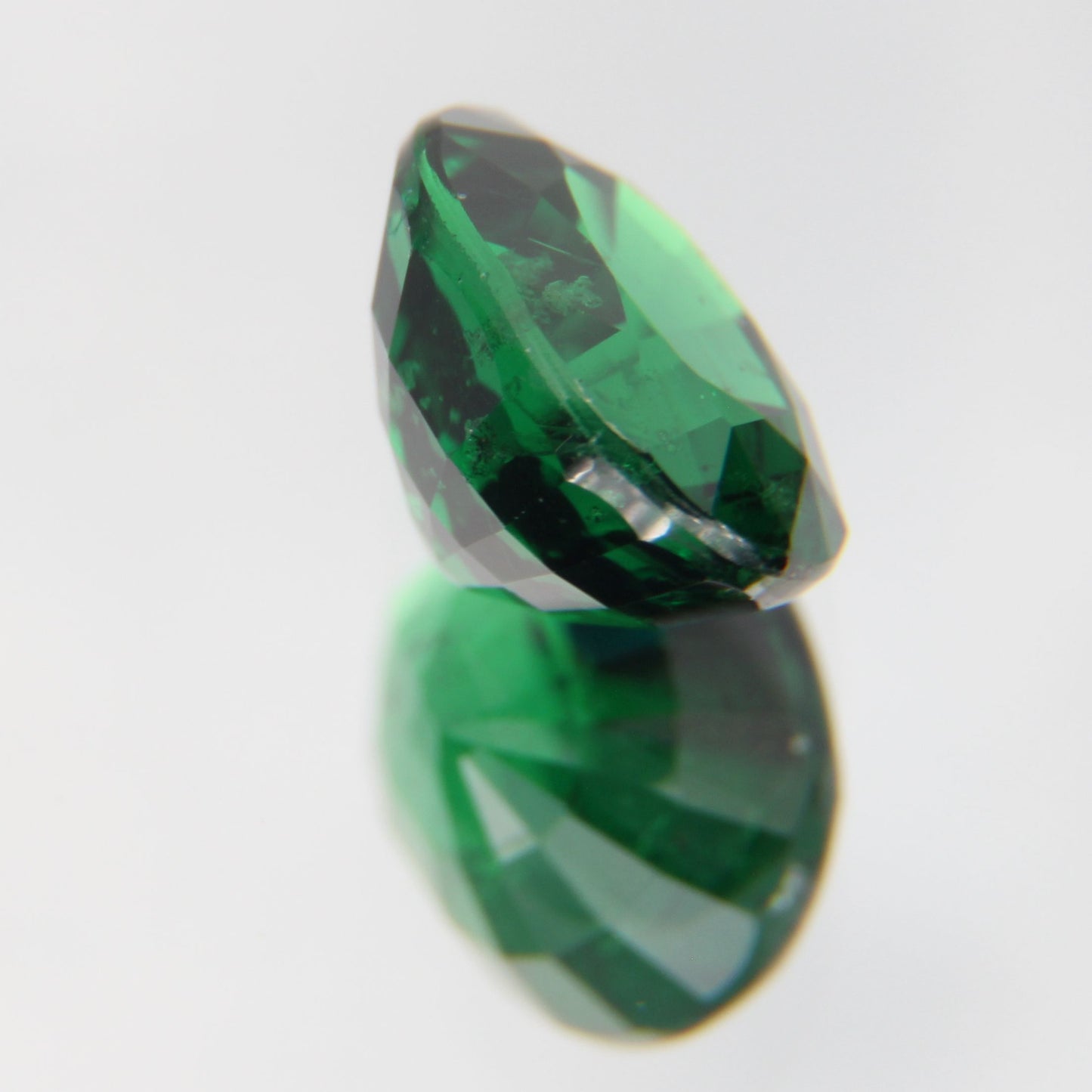 Tsavorit 1.05 ct