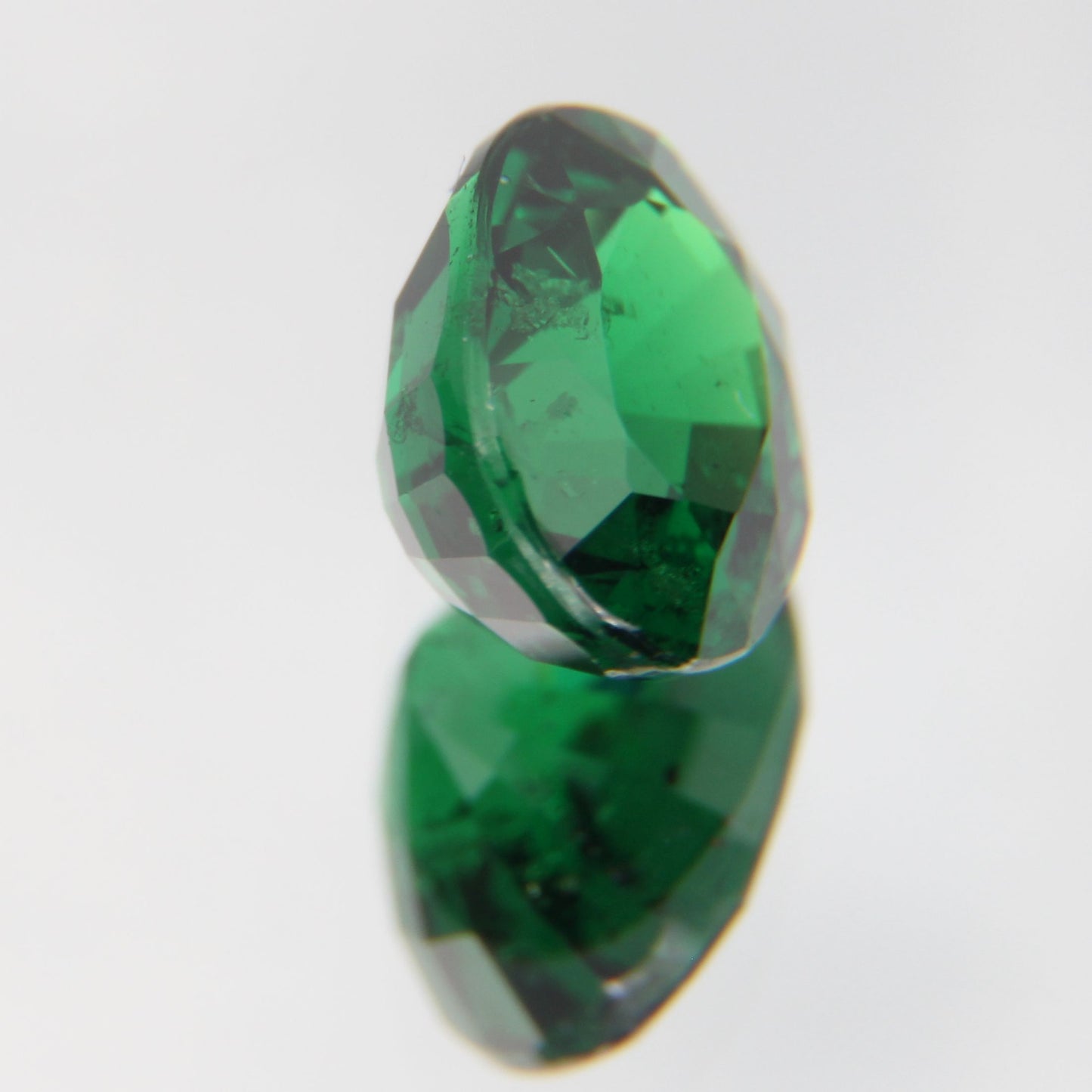 Tsavorit 1.05 ct