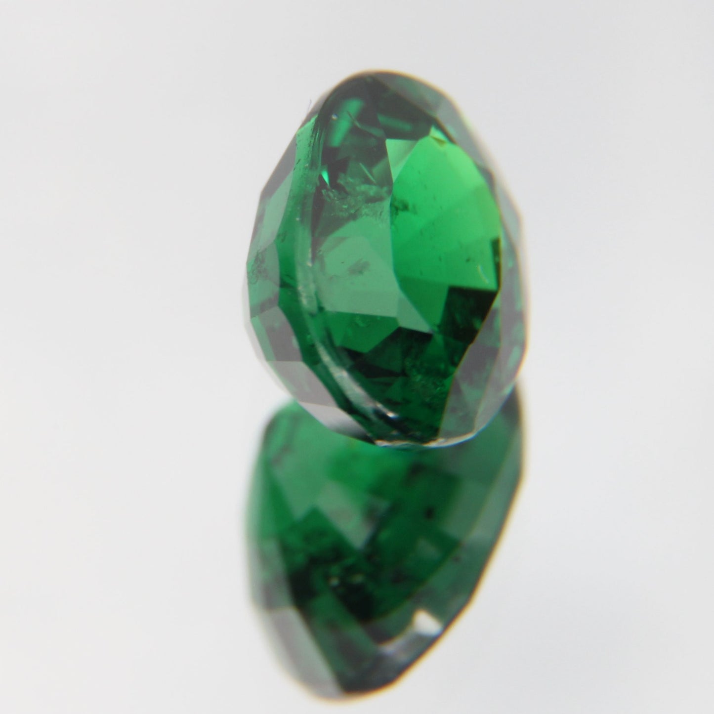 Tsavorit 1.05 ct