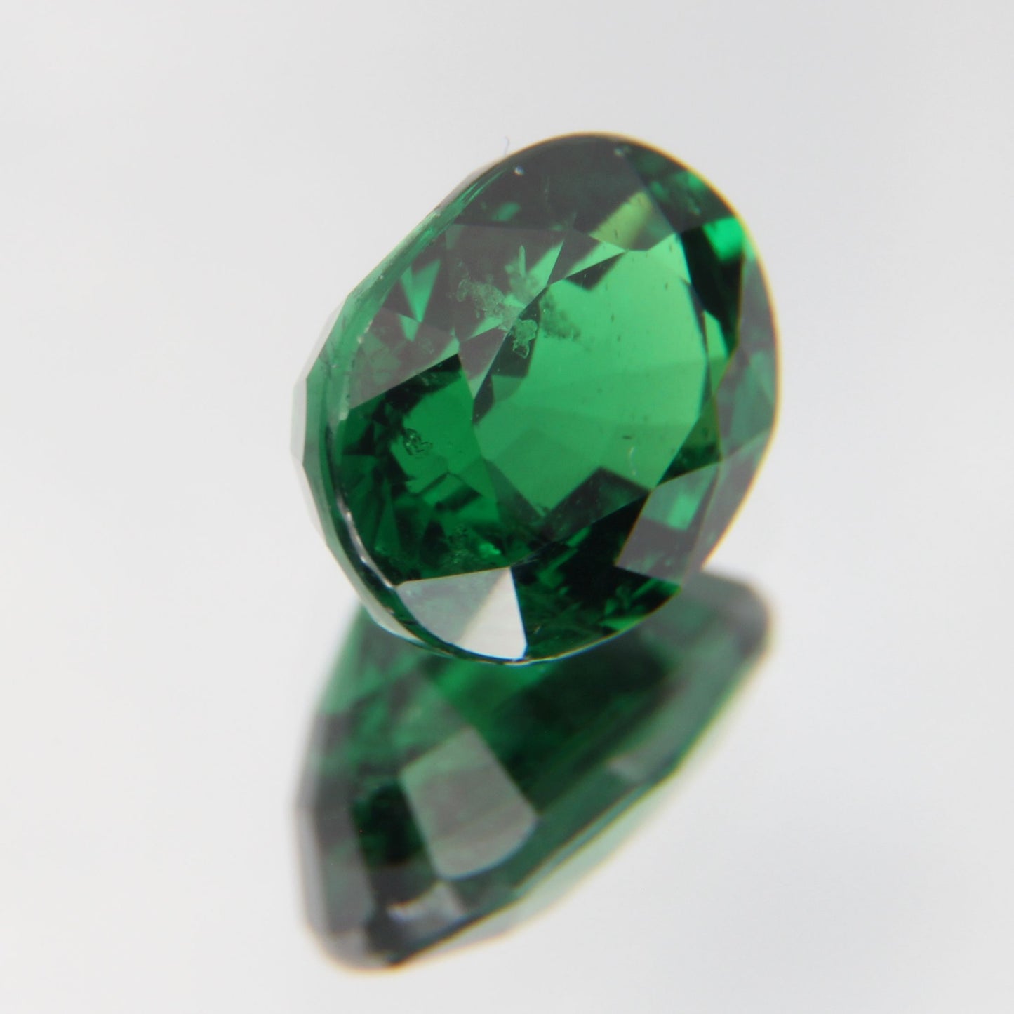 Tsavorit 1.05 ct