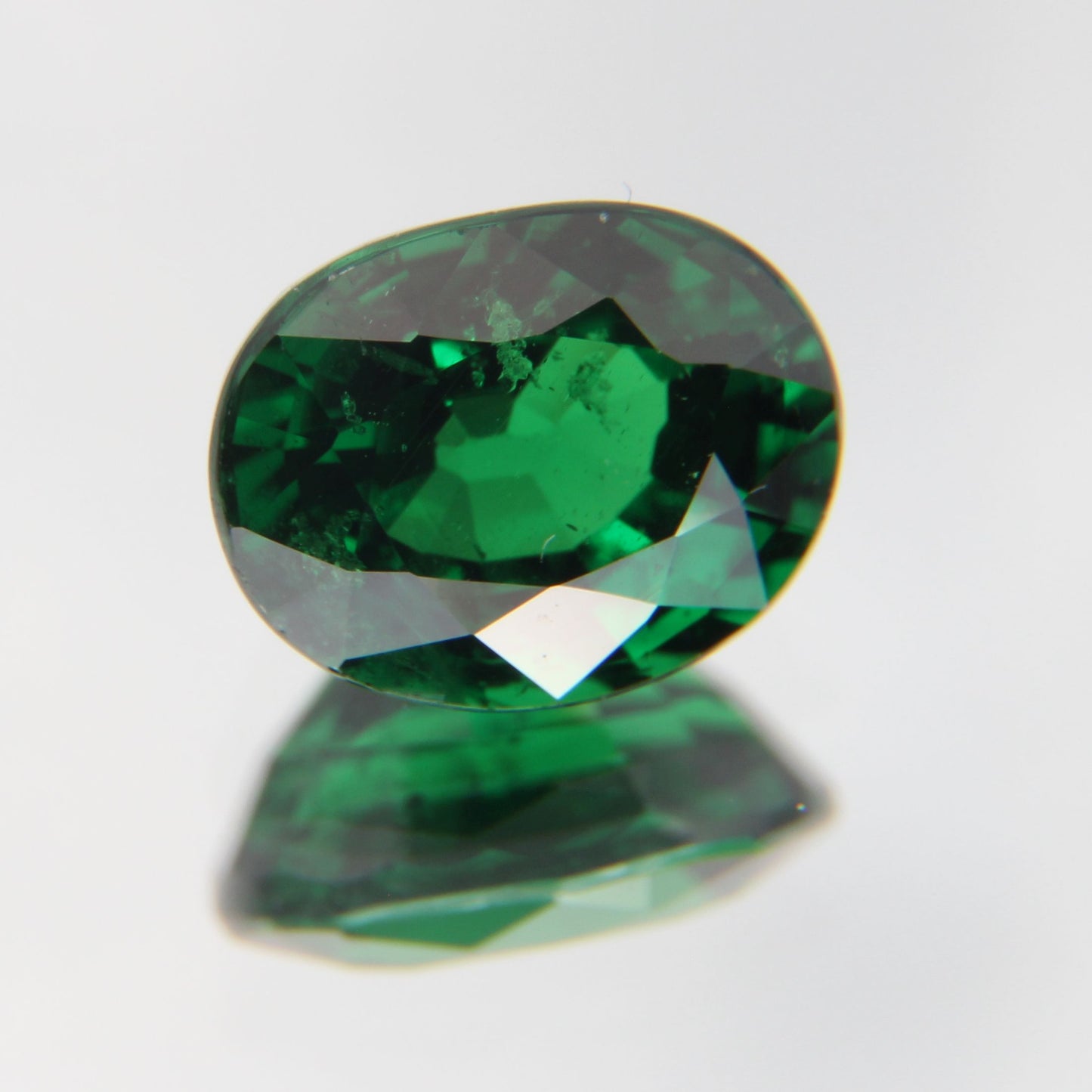 Tsavorit 1.05 ct