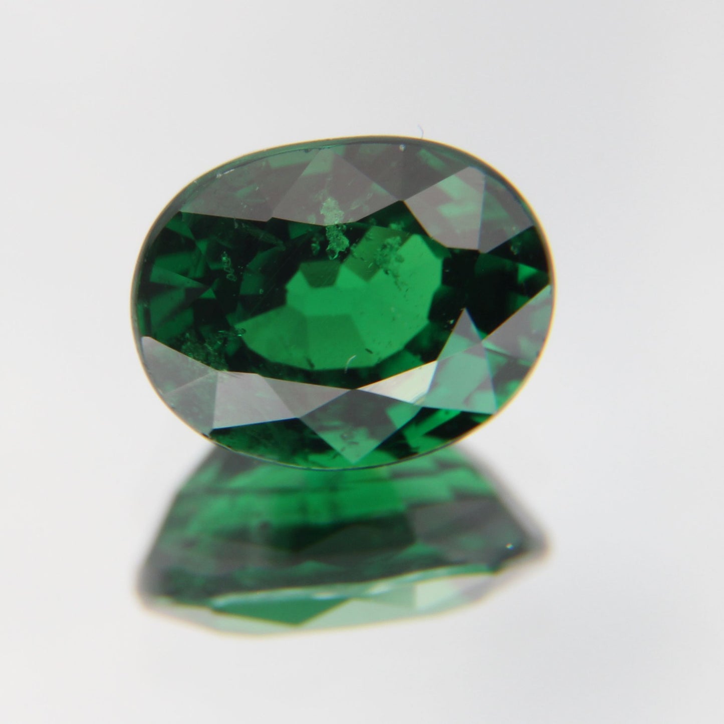 Tsavorit 1.05 ct
