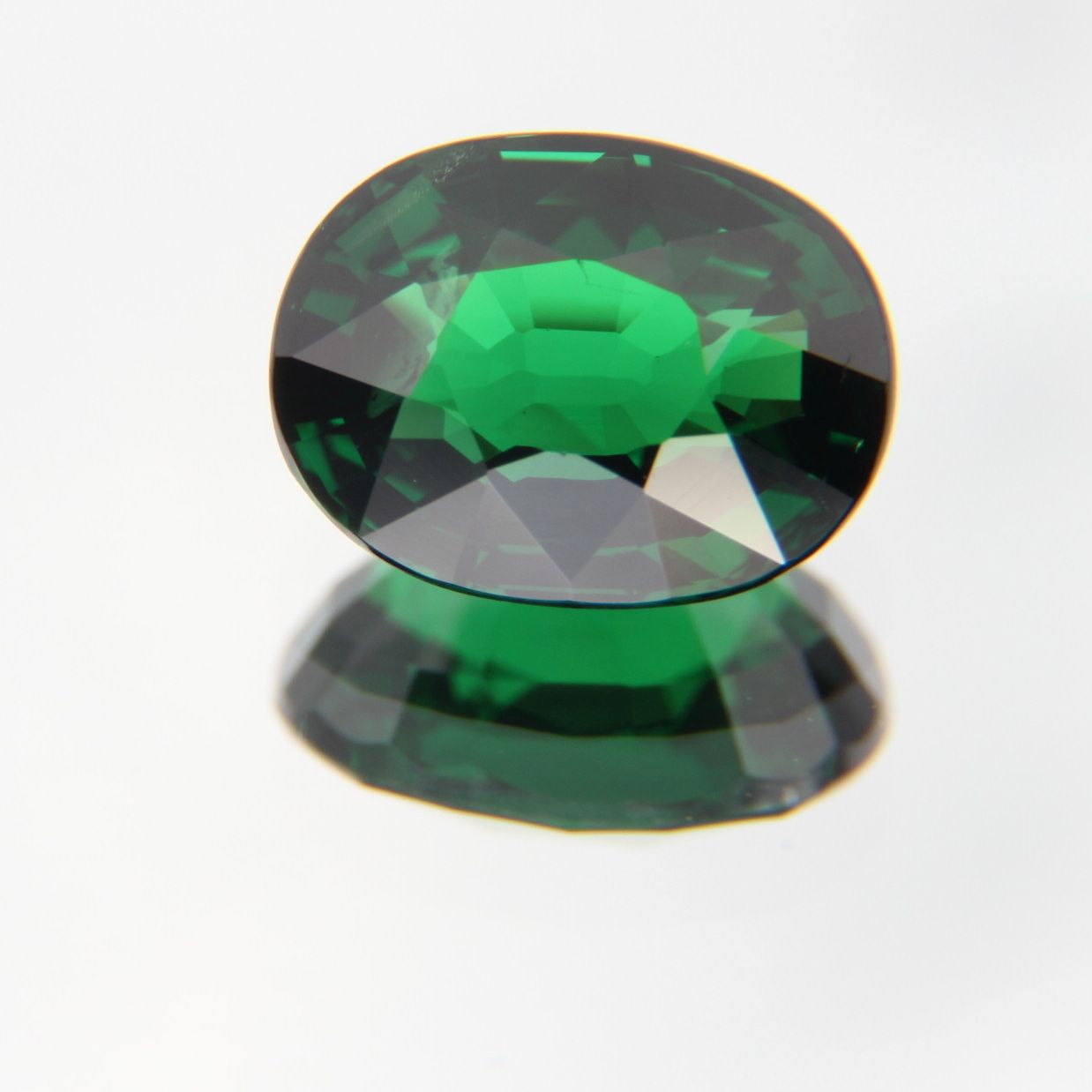 Tsavorit 1.23 ct